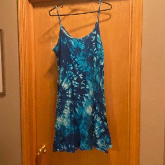 Two summer dresses for one price! - Picture 4 of 6